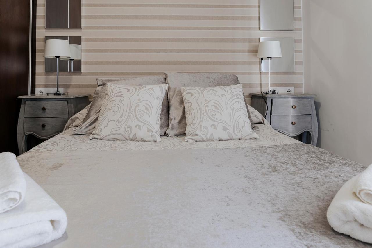 El Almezo Apartment อัลโมโดวาร์ เดล ริโอ ภายนอก รูปภาพ